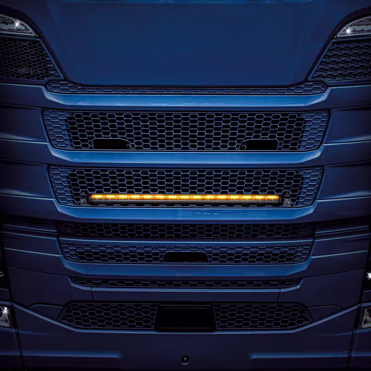 Strands SIBERIA NG 32" LED BAR KIT Scania - Brand specific lights for trucks - 8020106802 - 1