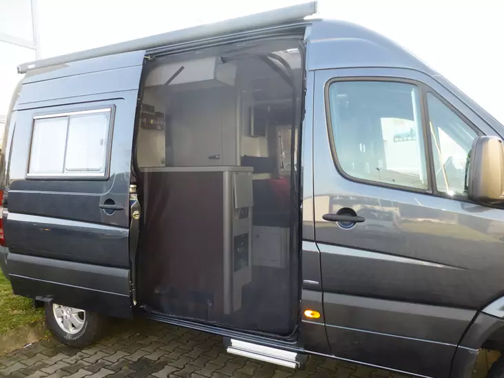 Mosquito net/door MB Sprinter & VW Crafter 06-17 - Mosquito doors - 8020110008 - 1