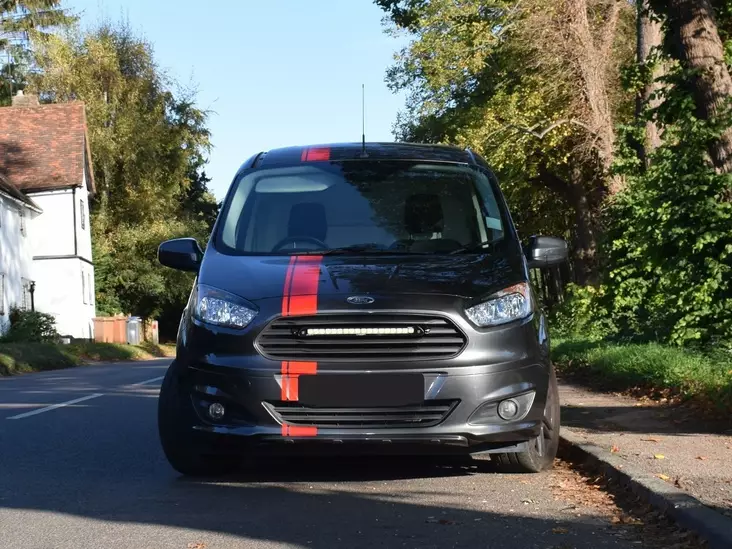 Auxiliary light grille kit Lazer Linear 18 Elite, Ford Transit Courier 2014+ - Ford auxiliary lights - 8020101099 - 1